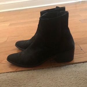 Dolce Vita booties